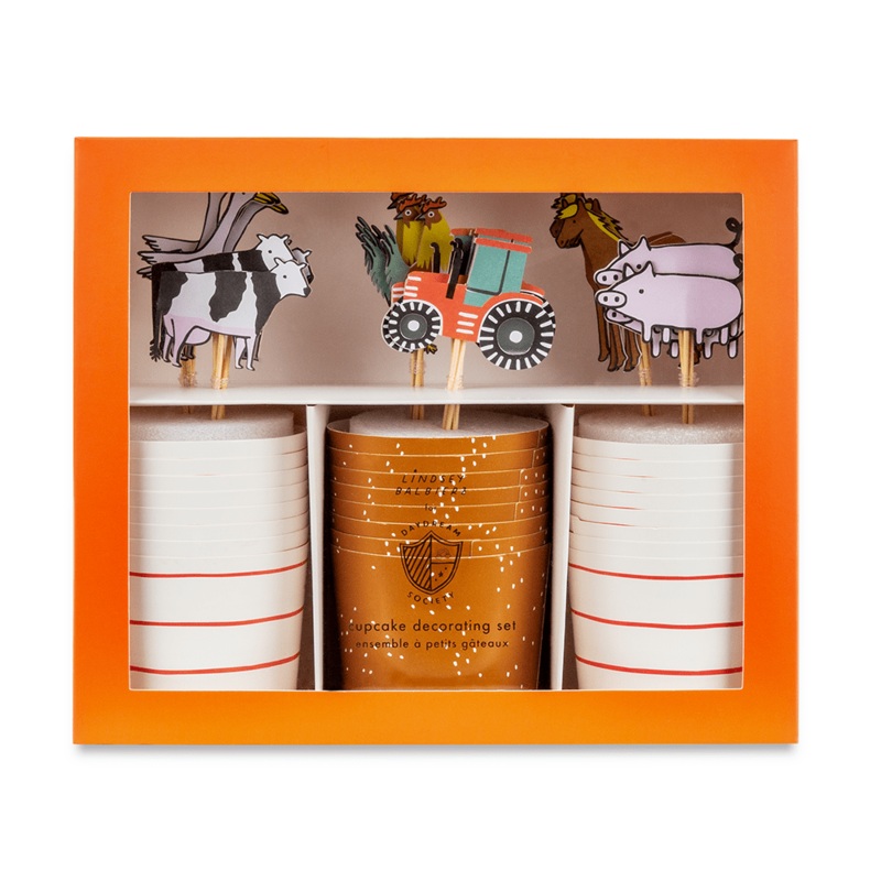 On the Farm Cupcake Decorating Set S9365667071
