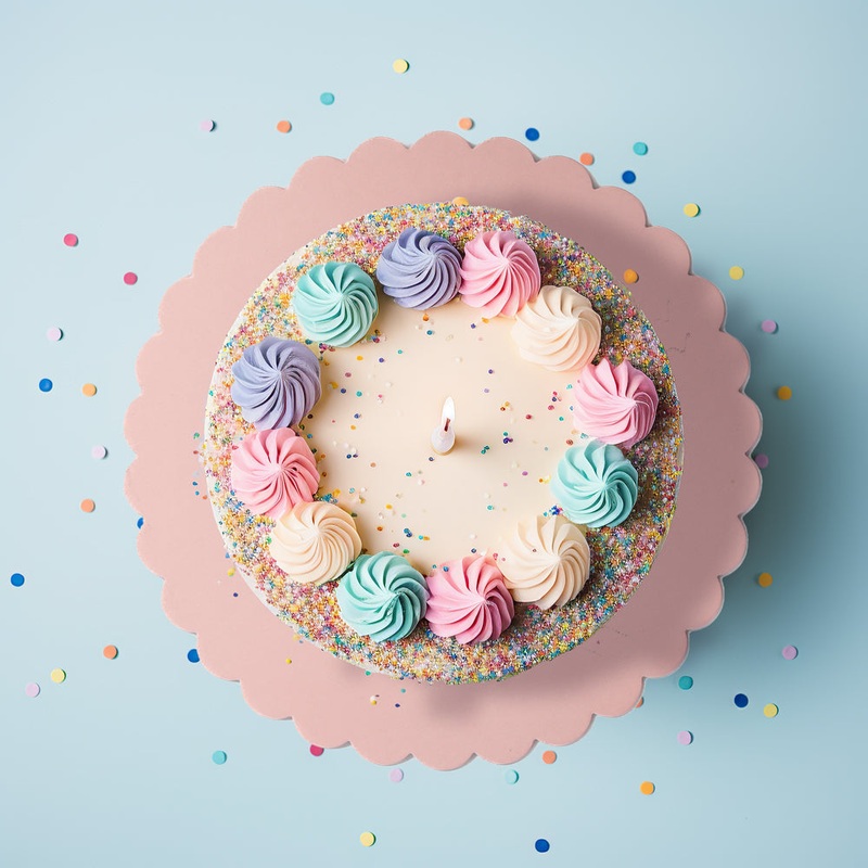 10" Scalloped Cake Board - PASTEL PINK