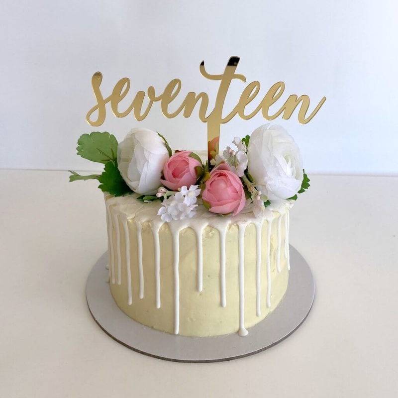 Acrylic Gold 'seventeen' Script Birthday Cake Topper