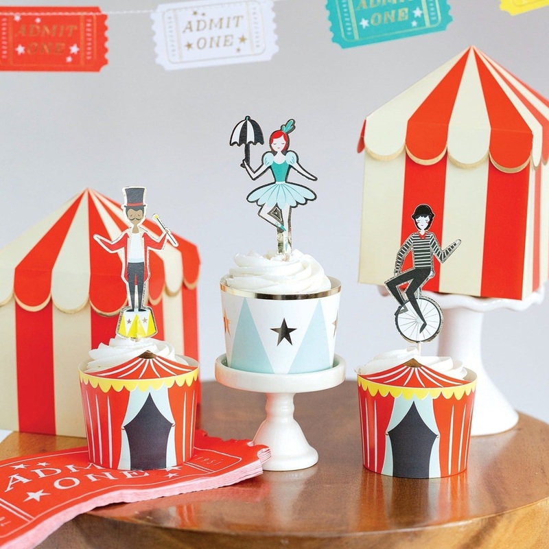 Carnival Party Baking Cups with Cupcake Picks