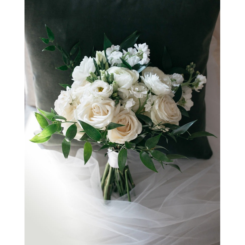 Timeless Chteau - Bridal Bouquet