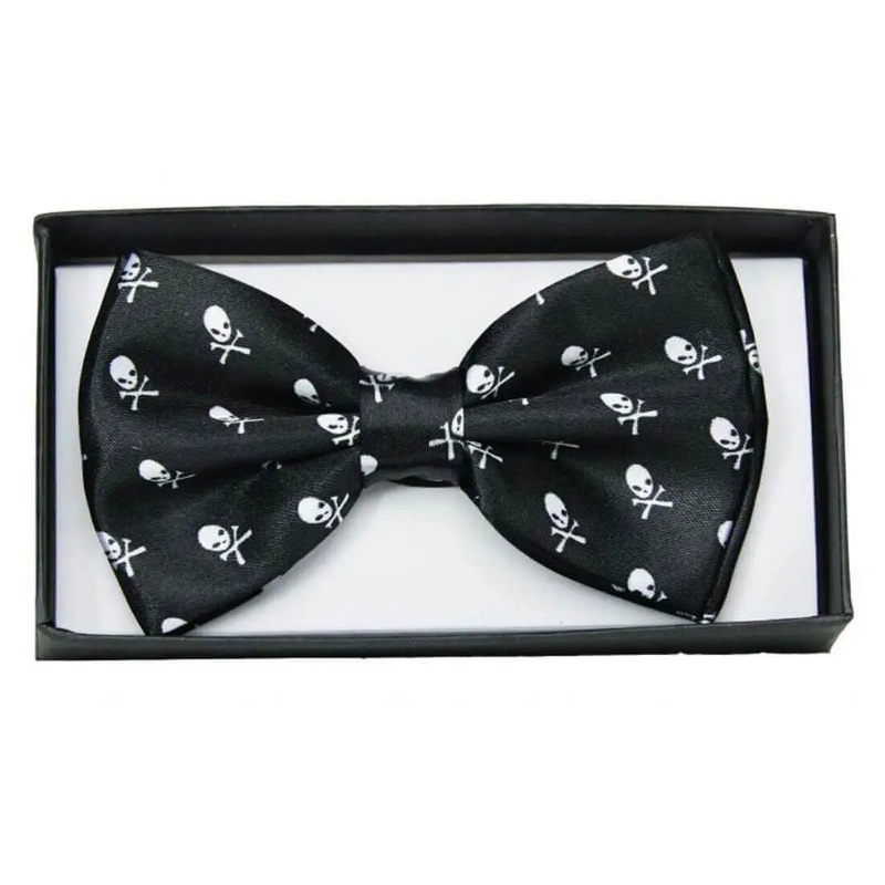 Bowtie with Printed Skulls