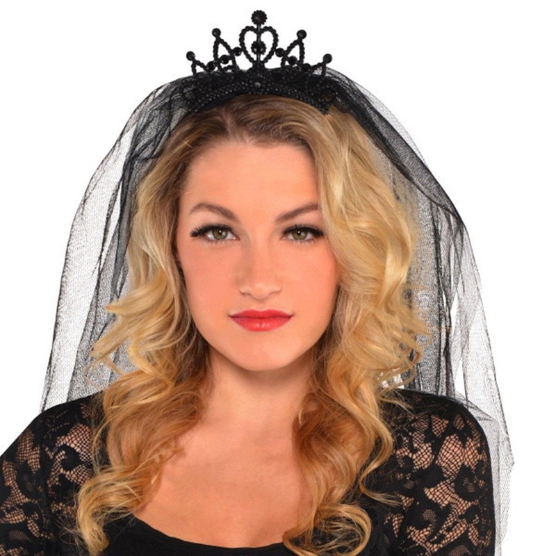 Tiara with black veil for adults