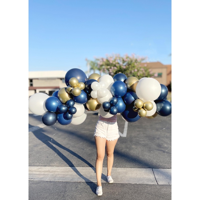 Ceremony Balloon Garland To-Go