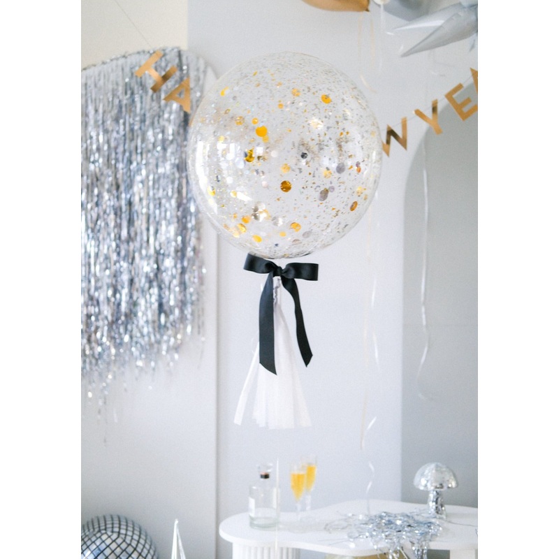 Bubble & Bow - NYE Balloon